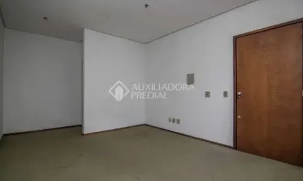 Sala comercial para alugar na Rua Doutor Flores, 263, Centro Histórico, Porto Alegre, 25 m2 por R$ 725