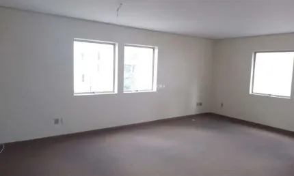 Sala comercial para alugar na Avenida Protásio Alves, 1281, Petrópolis, Porto Alegre, 47 m2 por R$ 920