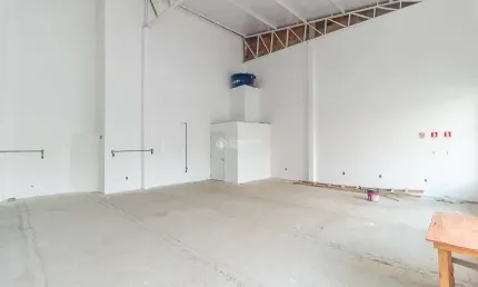 Ponto comercial para alugar na Avenida São Pedro, 608, São Geraldo, Porto Alegre, 55 m2 por R$ 4.000