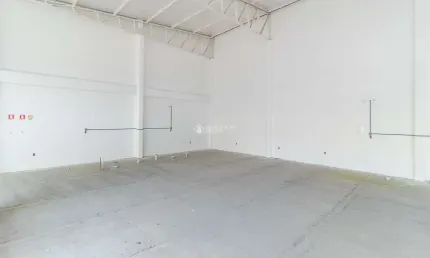 Ponto comercial para alugar na Avenida São Pedro, 608, São Geraldo, Porto Alegre, 64 m2 por R$ 4.485