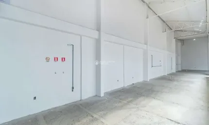 Ponto comercial para alugar na Avenida São Pedro, 608, São Geraldo, Porto Alegre, 111 m2 por R$ 7.770