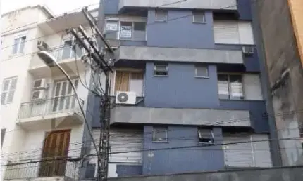 Ponto comercial para alugar na Avenida João Pessoa, 343, Centro Histórico, Porto Alegre, 76 m2 por R$ 1.500