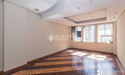 Sala comercial para alugar na Avenida Borges de Medeiros, 340, Centro Histórico, Porto Alegre, 71 m2 por R$ 1.500