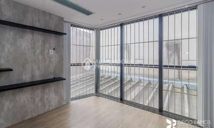 Sala comercial para alugar na Rua Marcelo Gama, 1412, São João, Porto Alegre, 38 m2 por R$ 1.500