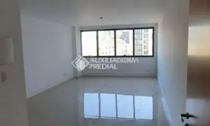 Sala comercial para alugar na Avenida Assis Brasil, 2827, Cristo Redentor, Porto Alegre, 36 m2 por R$ 2.200
