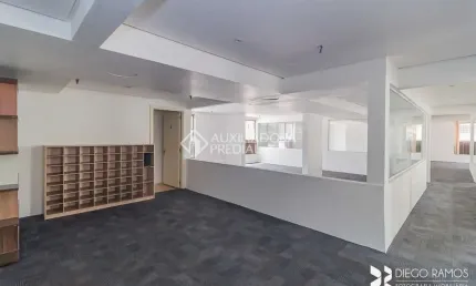 Sala comercial para alugar na Rua General Bento Martins, 24, Centro Histórico, Porto Alegre, 236 m2 por R$ 3.800