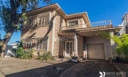 Casa comercial para alugar na Avenida Protásio Alves, 3901, Petrópolis, Porto Alegre, 300 m2 por R$ 15.800