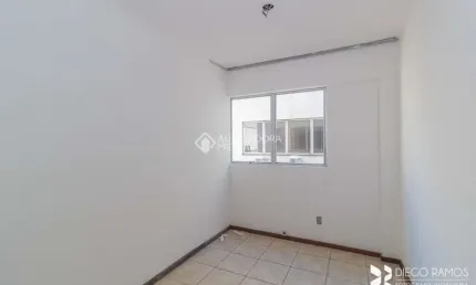 Sala comercial para alugar na Rua Felipe Camarão, 736, Rio Branco, Porto Alegre, 36 m2 por R$ 750