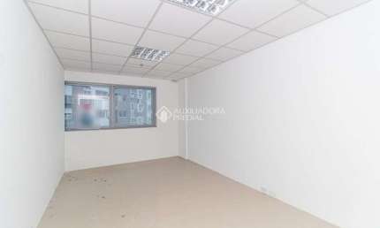Sala comercial para alugar na Avenida Assis Brasil, 4550, São Sebastião, Porto Alegre, 24 m2 por R$ 1.150