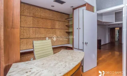Sala comercial para alugar na Avenida Independência, 172, Independência, Porto Alegre, 55 m2 por R$ 2.000