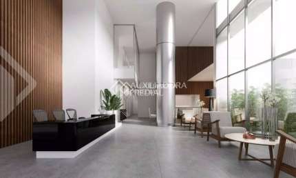 Sala comercial para alugar na Avenida Cristóvão Colombo, 1800, Floresta, Porto Alegre, 42 m2 por R$ 2.105