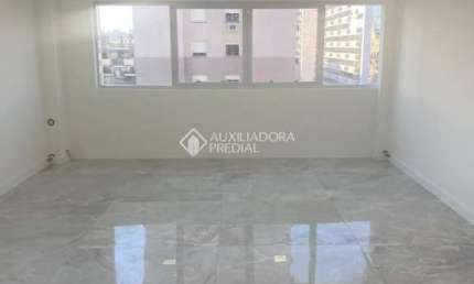 Sala comercial para alugar na Avenida Princesa Isabel, 636, Santana, Porto Alegre, 43 m2 por R$ 1.300