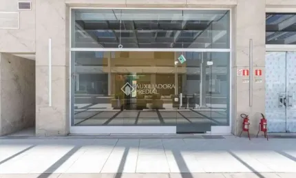 Ponto comercial para alugar na avenida ipiranga, 50, praia de belas, porto alegre, 52 m2 por r$ 5.000