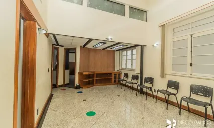 Sala comercial para alugar na Rua dos Andradas, 1091, Centro Histórico, Porto Alegre, 342 m2 por R$ 7.000