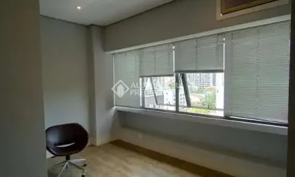 Sala comercial para alugar na Avenida Itaqui, 72, Petrópolis, Porto Alegre, 28 m2 por R$ 1.800