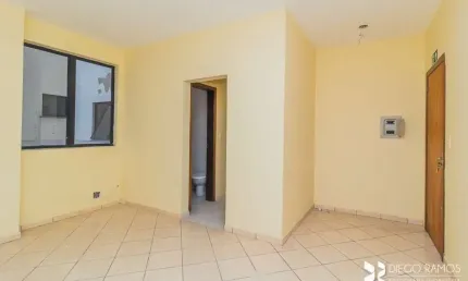 Sala comercial para alugar na Rua Adão Baino, 146, Cristo Redentor, Porto Alegre, 30 m2 por R$ 500