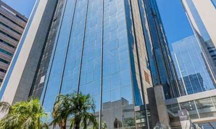 Sala comercial para alugar na Rua Manoelito de Ornellas, 55, Praia de Belas, Porto Alegre, 127 m2 por R$ 15.000