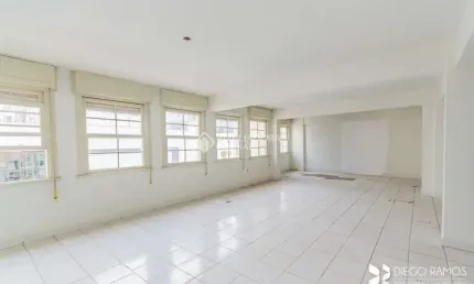 Sala comercial para alugar na praça otávio rocha, 179, centro histórico, porto alegre, 102 m2 por r$ 2.100