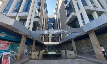 Sala comercial para alugar na Avenida Cristóvão Colombo, 2240, Floresta, Porto Alegre, 230 m2 por R$ 7.000