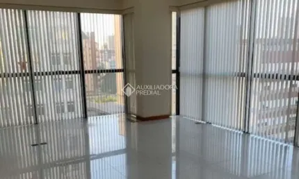 Sala comercial para alugar na avenida getúlio vargas, 908, menino deus, porto alegre, 43 m2 por r$ 1.400