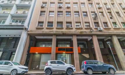 Ponto comercial para alugar na Travessa Francisco de Leonardo Truda, 76, Centro Histórico, Porto Alegre, 504 m2 por R$ 15.000