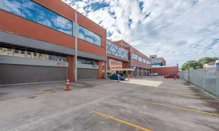 Ponto comercial para alugar na Rua Voluntários da Pátria, 2822, São Geraldo, Porto Alegre, 121 m2 por R$ 3.000
