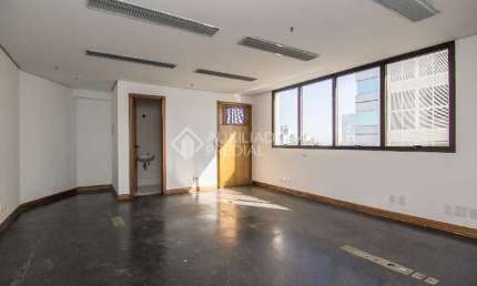 Sala comercial para alugar na Avenida Carlos Gomes, 328, Boa Vista, Porto Alegre, 37 m2 por R$ 2.251