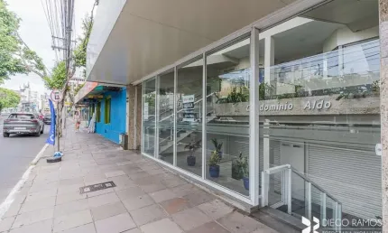Sala comercial para alugar na Avenida Protásio Alves, 2675, Petrópolis, Porto Alegre, 18 m2 por R$ 650