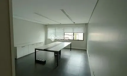 Sala comercial para alugar na Avenida Bagé, 81, Petrópolis, Porto Alegre, 43 m2 por R$ 1.378