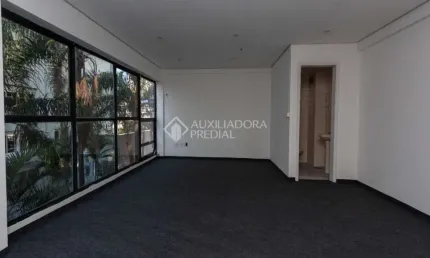 Sala comercial para alugar na Avenida Cristóvão Colombo, 2176, Floresta, Porto Alegre, 23 m2 por R$ 900