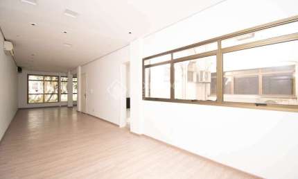 Sala comercial para alugar na Rua Padre Chagas, 240, Moinhos de Vento, Porto Alegre, 57 m2 por R$ 1.500