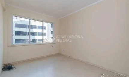 Sala comercial para alugar na Rua dos Andradas, 1251, Centro Histórico, Porto Alegre, 40 m2 por R$ 700