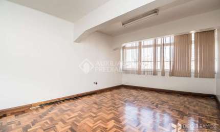 Sala comercial para alugar na Avenida Júlio de Castilhos, 440, Centro Histórico, Porto Alegre, 98 m2 por R$ 880