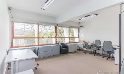 Sala comercial para alugar na Rua Doutora Rita Lobato, 191, Praia de Belas, Porto Alegre, 42 m2 por R$ 800
