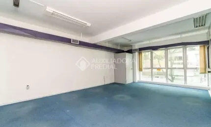 Sala comercial para alugar na Rua dos Andradas, 800, Centro Histórico, Porto Alegre, 130 m2 por R$ 1.700