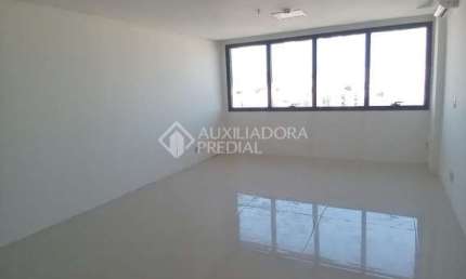 Sala comercial para alugar na Avenida Assis Brasil, 2827, Passo da Areia, Porto Alegre, 34 m2 por R$ 3.000