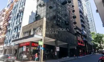 Sala comercial para alugar na Rua Vigário José Inácio, 540, Centro Histórico, Porto Alegre, 37 m2 por R$ 500