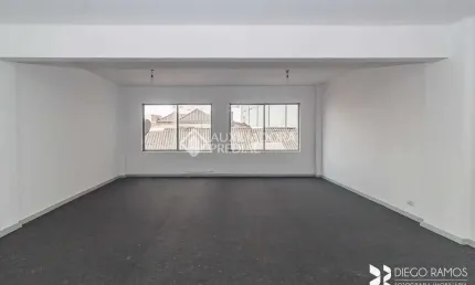 Sala comercial para alugar na Rua Doutor Flores, 98, Centro Histórico, Porto Alegre, 72 m2 por R$ 400