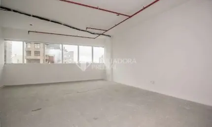 Sala comercial para alugar na Avenida Cristóvão Colombo, 2948, Floresta, Porto Alegre, 44 m2 por R$ 3.006