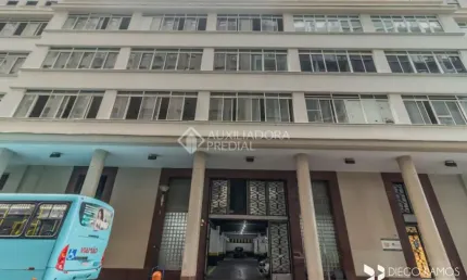 Ponto comercial para alugar na Avenida Mauá, 1091, Centro Histórico, Porto Alegre, 3091 m2 por R$ 70.000