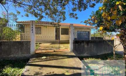 Casa para Locação em Ponta Grossa, Uvaranas, 2 dormitórios, 1 banheiro
