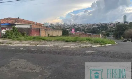 Terreno à venda na Rua Tomazina, 0000, Uvaranas, Ponta Grossa