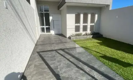 Casa com 3 quartos à venda na Rua Buenos Aires, 387, Eucaliptos, Fazenda Rio Grande por R$ 700.000