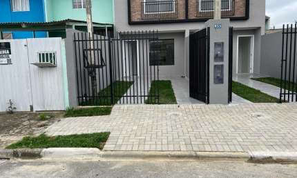 Casa com 3 quartos à venda na Rua Francisco Strobach Filho, 108, Tatuquara, Curitiba por R$ 370.000