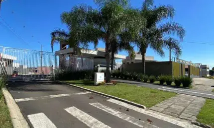 Terreno à venda na Rua Uriel Nogueira dos Santos, 559, Campo de Santana, Curitiba por R$ 149.000