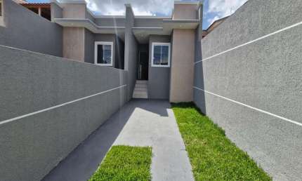 Casa com 2 quartos à venda na Rua José Maria Tortato, 127, Campo de Santana, Curitiba por R$ 215.000