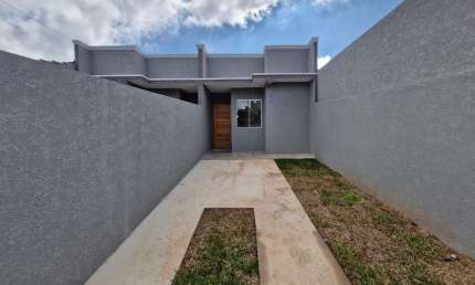 Casa com 2 quartos à venda na Rua Paulino Silva, 69, Tatuquara, Curitiba por R$ 240.000