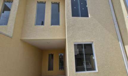 Casa com 2 quartos à venda na Rua Olívio José Rossetti, 773, Tatuquara, Curitiba, 55 m2 por R$ 290.000