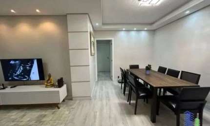 Apartamento semi-mobiliado no bairro Canto Florianópolis