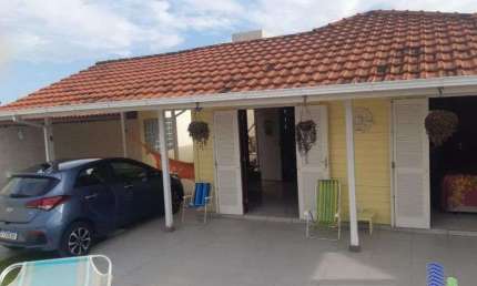 Casa com 3 quartos à venda na Rua Petúnia, 753, Enseada de Brito, Palhoça